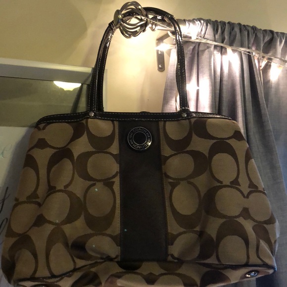 Coach Brown purse - Picture 1 of 3